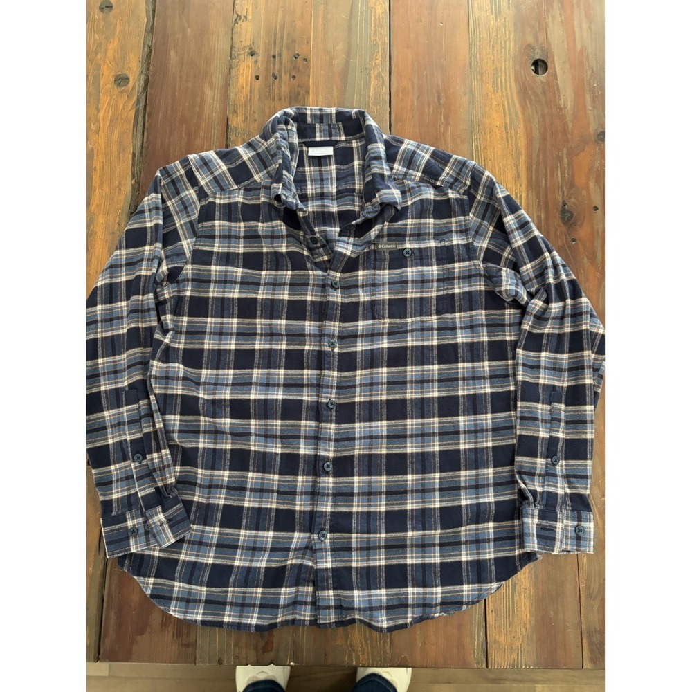 Columbia Men's Button Front Long Sleeved Flannel Shirt size XL Navy and Brown
